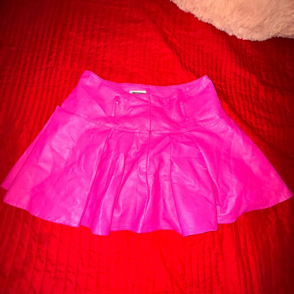 Hot Pink Skater Mini Skirt – Sexy & In Great Condition